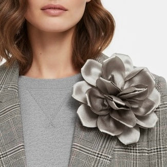 BLOOM Pin