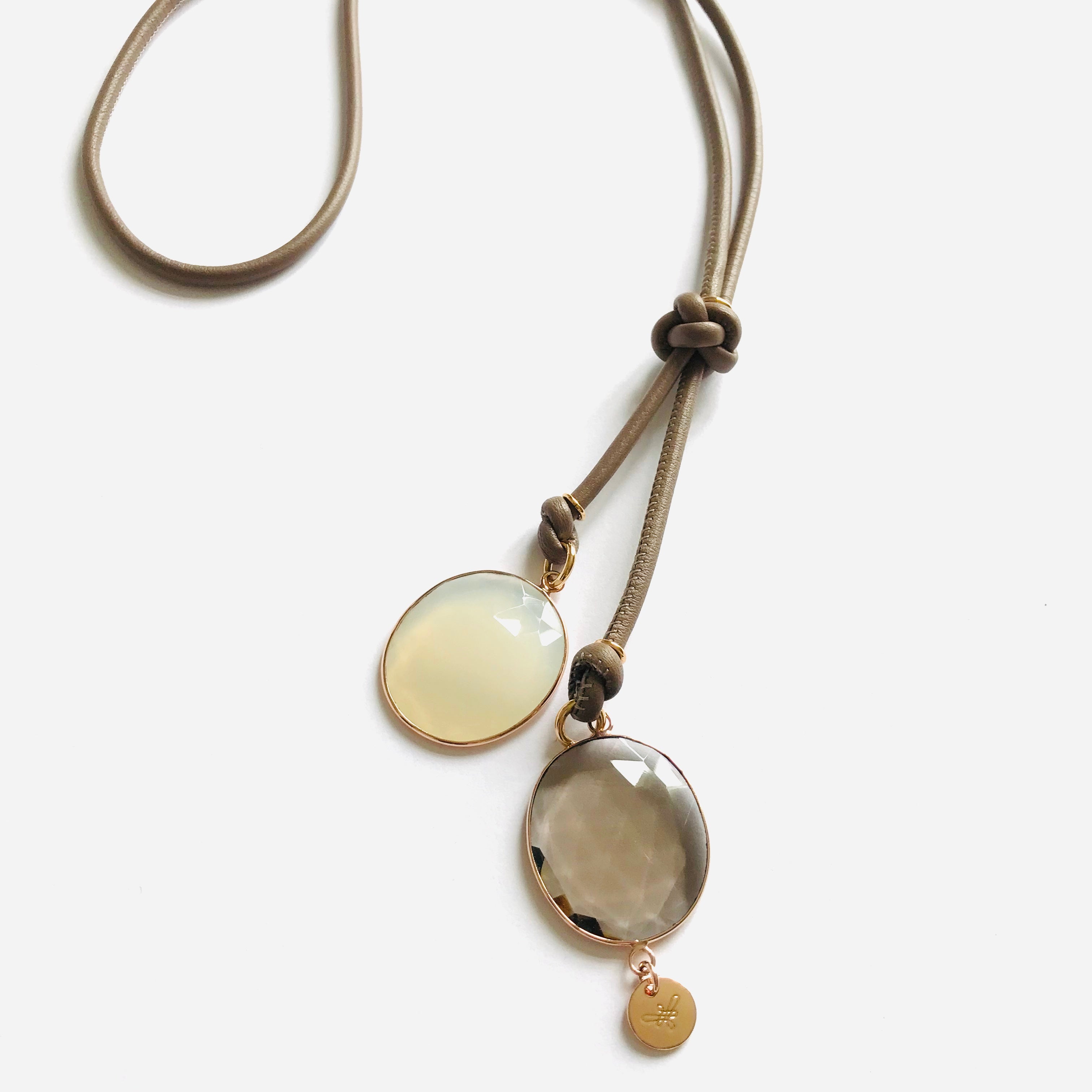 ESTELLE LEATHER Necklace taupe