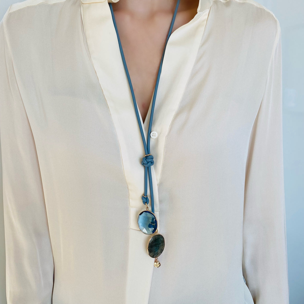 ESTELLE LEATHER Necklace fly